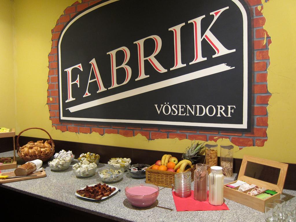 Hotel Fabrik Vosendorf Extérieur photo